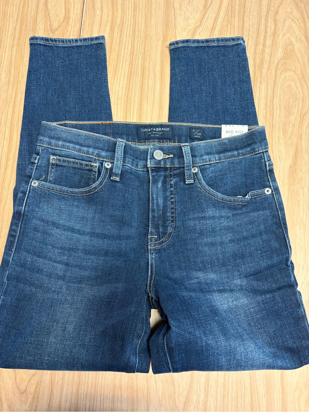 Lucky Brand Women's Dark Blue High Rise Jeans